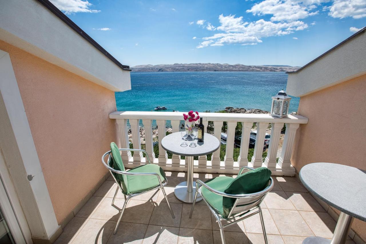Ferienhaus Elena Karlobag Exteriér fotografie
