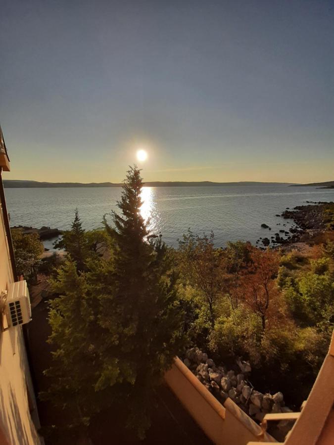 Ferienhaus Elena Karlobag Exteriér fotografie